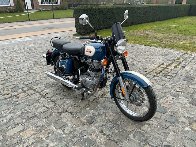 Royal enfield - classic efi - bullet - motorcycle - afbeelding 23 van  30