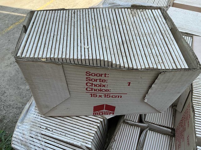 Royal mosa 15 x 15 60m2 keramische wandtegel - afbeelding 2 van  3