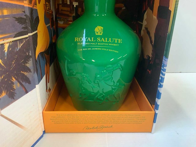 Royal salute scotch whisky - afbeelding 6 van  7