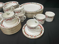 Royal worcester - holly ribbons - servies (48x) - afbeelding 6 van  9