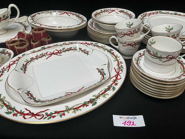 Royal worcester - holly ribbons - servies (48x) - afbeelding 7 van  9