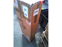 Roze houten hoekkeuken met licht en geluidseffecten - afbeelding 3 van  3