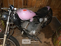 Roze yamaha moto - afbeelding 1 van  3
