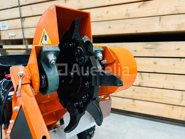 Rte - 2025 - 6777 - stump grinder - afbeelding 7 van  9
