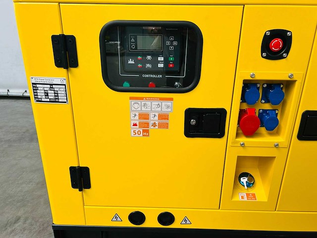 Rte - 2025 - 7310 - 35 kva noodstroomaggregaat 400v - afbeelding 9 van  22