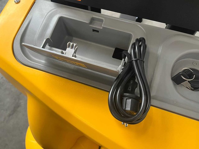 Rte - 2025 - 7856-b - stapelaar 3m dubbele ketting - afbeelding 8 van  13