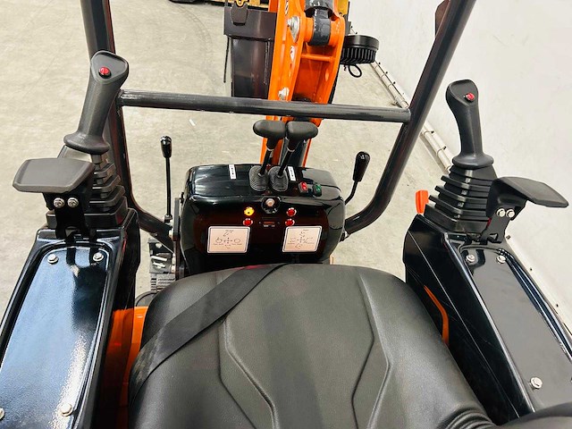 Rte - 2025 - cre120 - minigraafmachine kubota euro 5 - afbeelding 16 van  30