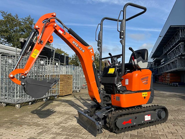 Rte - 2025 - cre120 - minigraafmachine kubota euro 5 - afbeelding 30 van  36