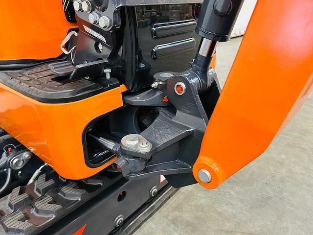Rte - 2025 - cre120 - minigraafmachine kubota euro 5 - afbeelding 7 van  32