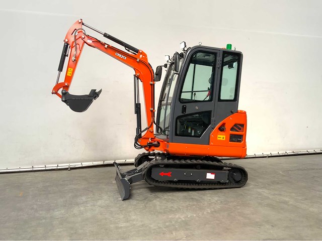 Rte - 2025 - cre213 - minigraafmachine kubota euro 5 met cabine - afbeelding 9 van  34