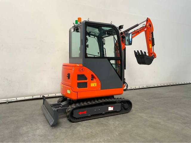 Rte - 2025 - cre213 - minigraafmachine kubota euro 5 met cabine - afbeelding 13 van  34