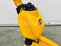 Rte - 2025 - fs30 - vloerschrobzuigmachine - afbeelding 2 van  12