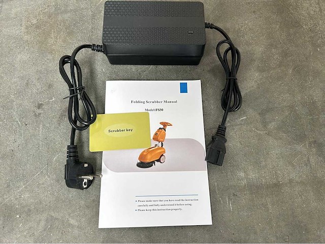 Rte - 2025 - fs30 - vloerschrobzuigmachine - afbeelding 4 van  11