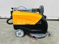 Rte - 2025 - fs40 - vloerschrobzuigmachine - afbeelding 13 van  14