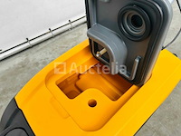 Rte - 2025 - fs40 - vloerschrobzuigmachine - afbeelding 1 van  14