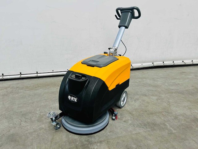 Rte - 2025 - fs40 - vloerschrobzuigmachine - afbeelding 6 van  14