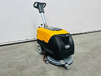 Rte - 2025 - fs40 - vloerschrobzuigmachine - afbeelding 10 van  14