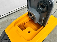 Rte - 2025 - fs40 - vloerschrobzuigmachine - afbeelding 2 van  8