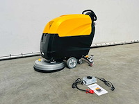 Rte - 2025 - fs50 - vloerschrobzuigmachine - afbeelding 2 van  21