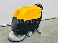 Rte - 2025 - fs50-sd - vloerschrobzuigmachine zelfrijdend - afbeelding 10 van  14