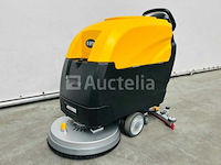 Rte - 2025 - fs50-sd - vloerschrobzuigmachine zelfrijdend - afbeelding 11 van  14