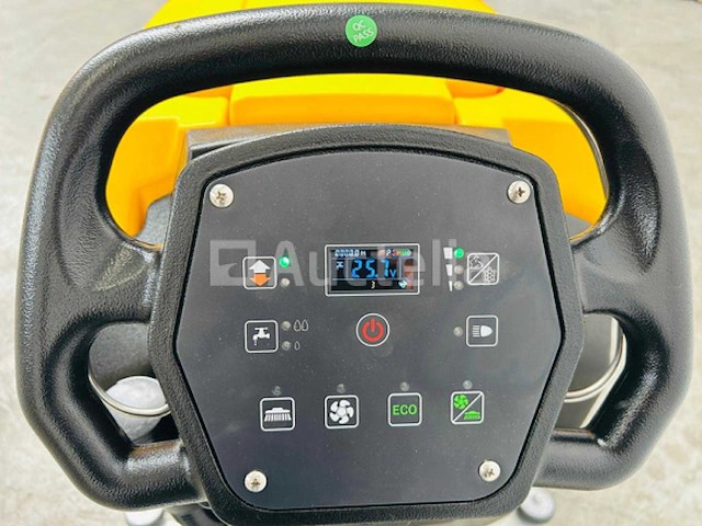 Rte - 2025 - fs50-sd - vloerschrobzuigmachine zelfrijdend - afbeelding 12 van  14