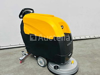 Rte - 2025 - fs50-sd - vloerschrobzuigmachine zelfrijdend - afbeelding 13 van  14