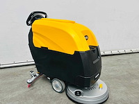 Rte - 2025 - fs50-sd - vloerschrobzuigmachine zelfrijdend - afbeelding 9 van  14