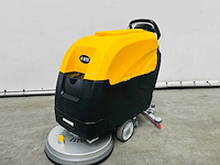 Rte - 2025 - fs50-sd - vloerschrobzuigmachine zelfrijdend - afbeelding 7 van  14