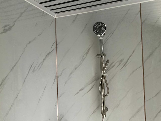 Rte - 2025 - sanitairunit douche en wc - afbeelding 5 van  14