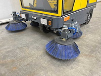 Rte - 2025 - st150 - veegmachine - afbeelding 8 van  29