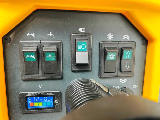Rte - 2025 - sw80 - zelfrijdende veegmachine - afbeelding 7 van  23