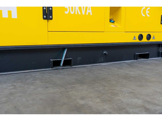 Rte - 2026 - 6739 - 50 kva noodstroomaggregaat 400v - afbeelding 8 van  17