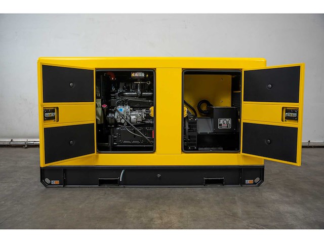 Rte - 2026 - 7310 - 35 kva noodstroomaggregaat 400v - afbeelding 11 van  21