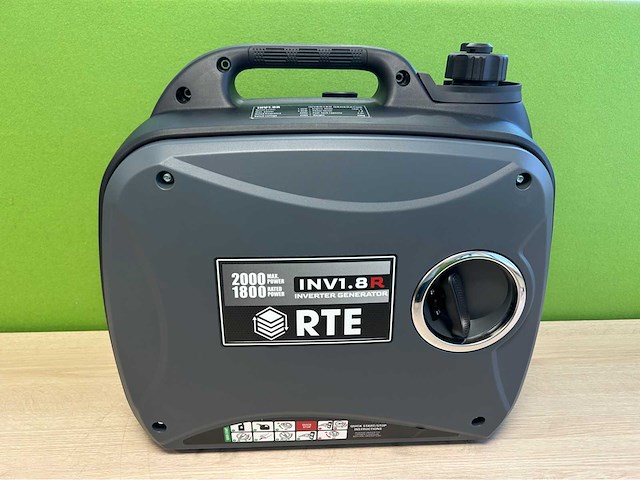 Rte - 2026 - inv1.8r - inverter 1.8kw - afbeelding 1 van  7