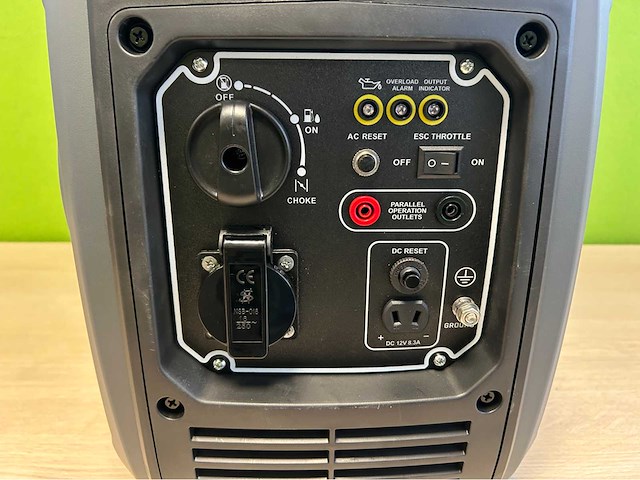 Rte - 2026 - inv1.8r - inverter 1.8kw - afbeelding 4 van  7