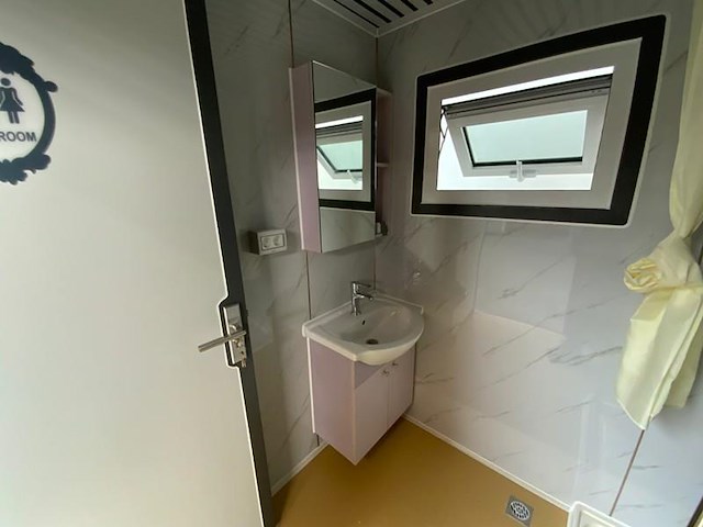 Rte - 2026 - sanitairunit douche en wc - afbeelding 4 van  14