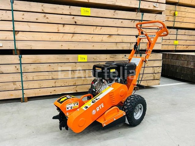 Rte - 6777 - stump grinder / stobbenfrees benzine - afbeelding 1 van  7