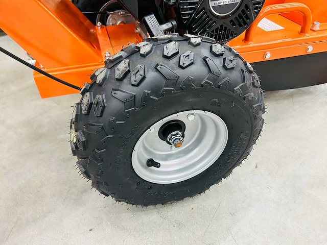 Rte - 6777 - stump grinder - afbeelding 8 van  9