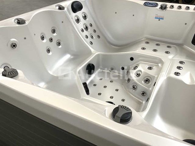 Rte jacuzzi las vegas - balboa - afbeelding 13 van  20