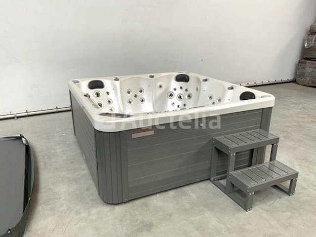 Rte jacuzzi las vegas - balboa - afbeelding 15 van  20