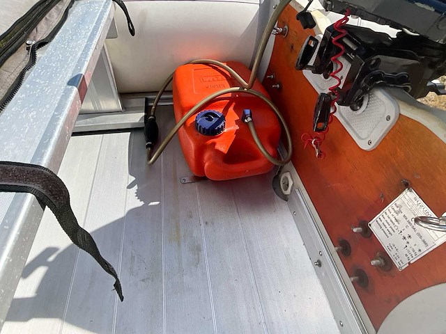 Rubberboot (rib) suzumar met trailer en buitenboordmotor inclusief toebehoren - afbeelding 7 van  42