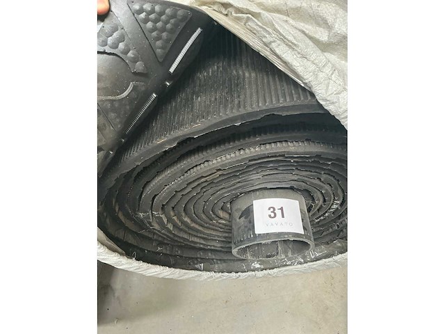 Rubberen mat op rol (36,6 m2) - afbeelding 4 van  7