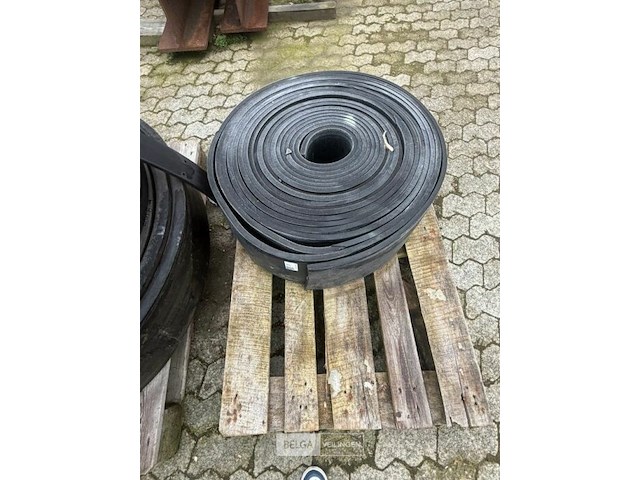 Rubberen profielen l ±500 cm - afbeelding 1 van  3