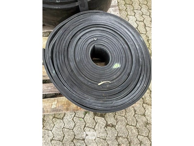 Rubberen profielen l ±500 cm - afbeelding 3 van  3
