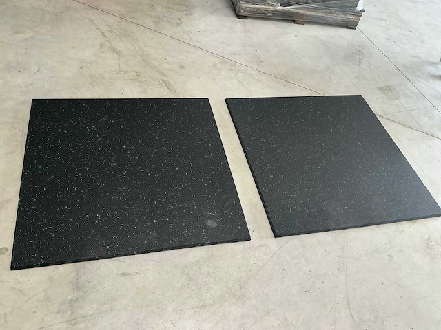 Rubberen tegel (70 m²) - afbeelding 5 van  6