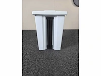 Rubbermaid - afvalemmers en prullenbakken (4x) - afbeelding 4 van  7