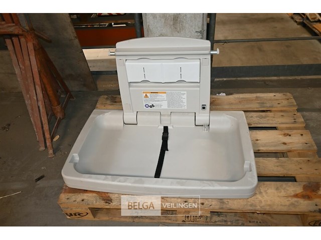 Rubbermaid baby luiertafel - afbeelding 4 van  4