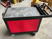 Rubbermaid trademaster gereedschapswagen +/- (lxbxh) 125 x 67 x 86cm - afbeelding 3 van  8