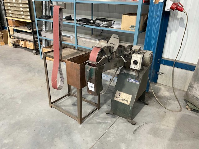 Rubbers bandschuurmachine - afbeelding 1 van  3